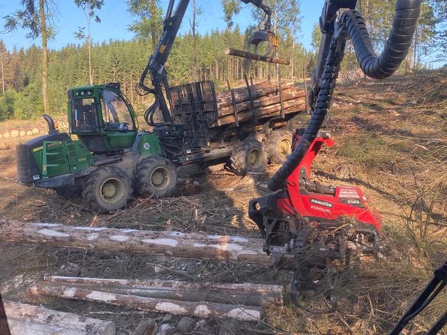 Technika a přibližování – AZ FOREST 124